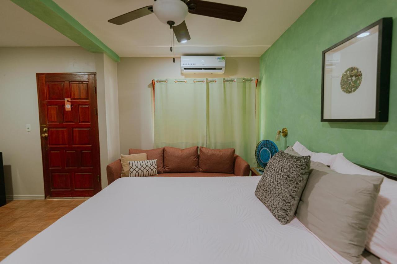 Oasis Diverse Adult Retreat Quepos Ngoại thất bức ảnh